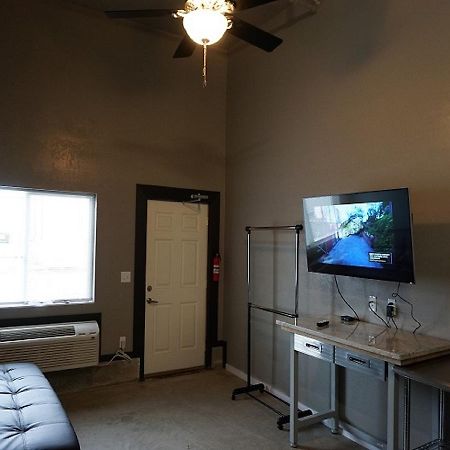 Riverfront Studio Suites Mankato Eksteriør billede