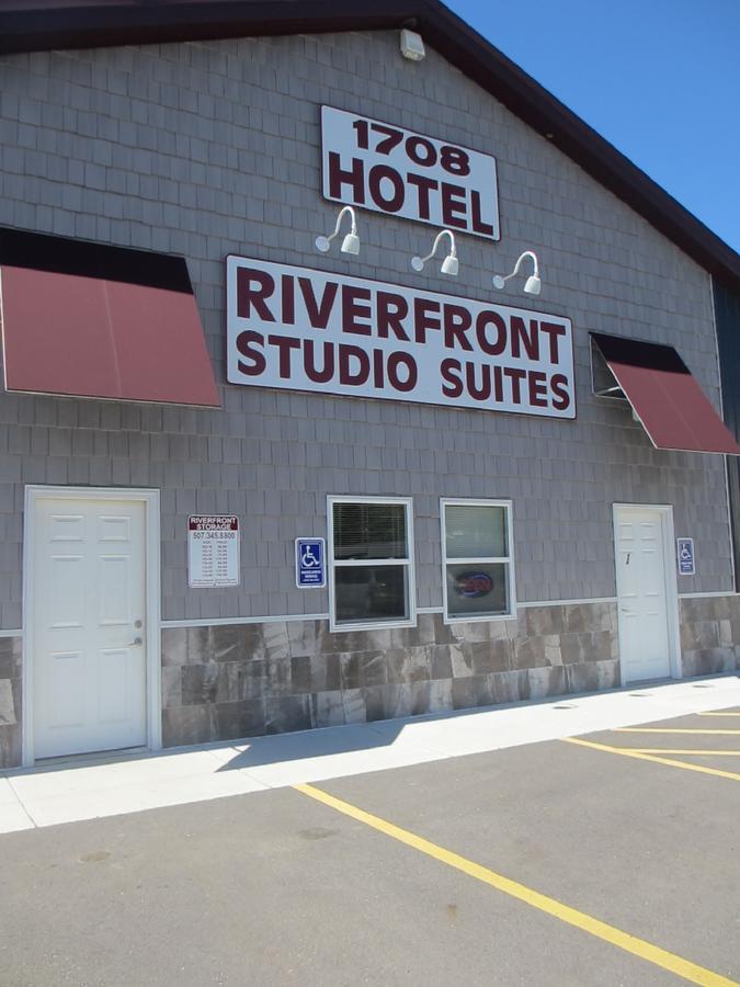 Riverfront Studio Suites Mankato Eksteriør billede